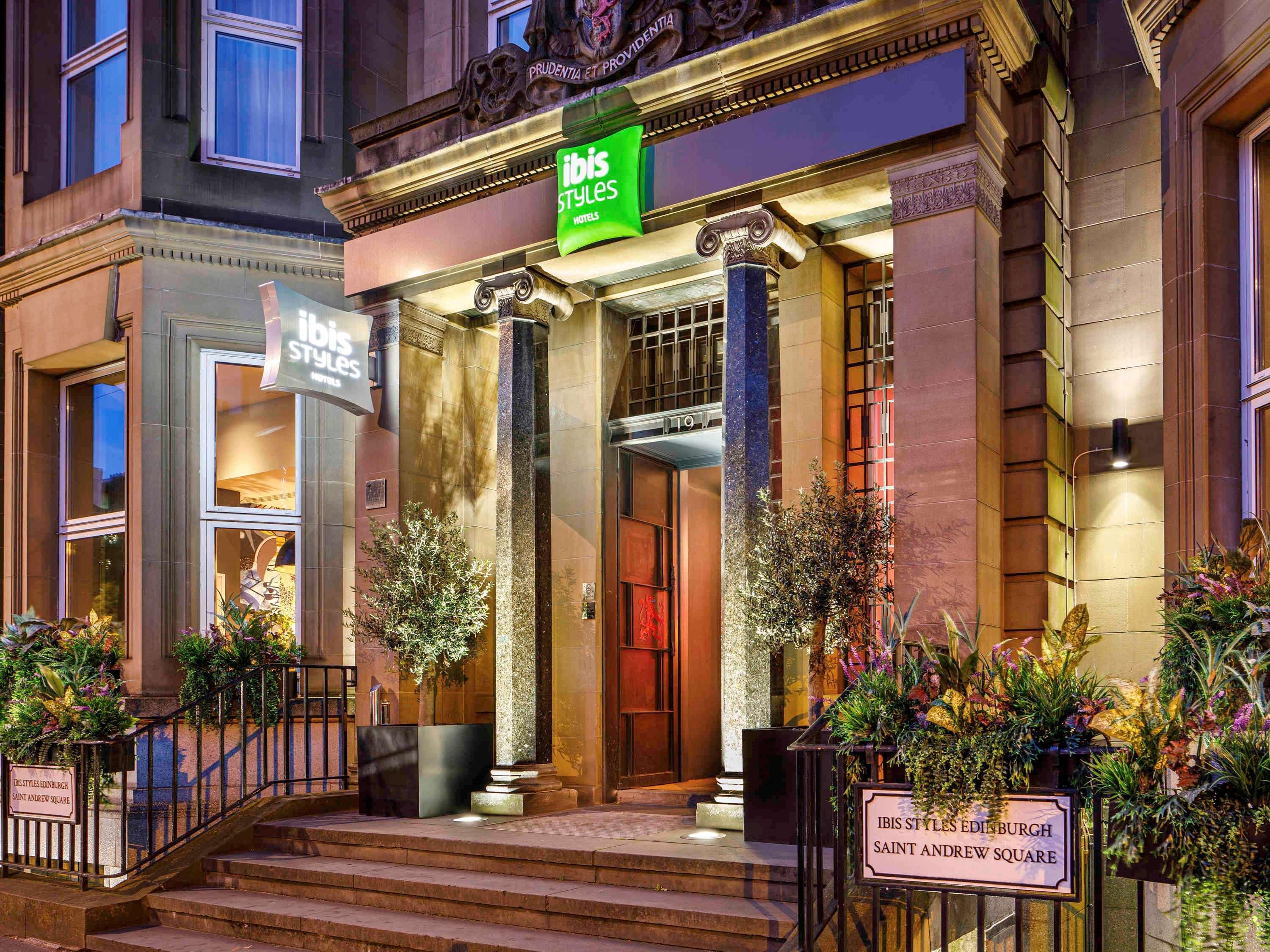 Ibis Styles Edinburgh St Andrew Square Hotel Exterior photo